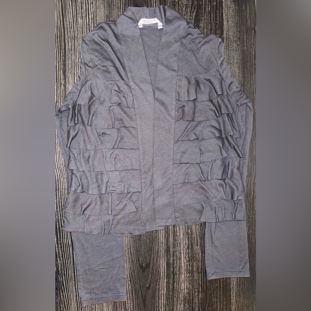 Derek Heart Charcoal Sleeveless Blouse